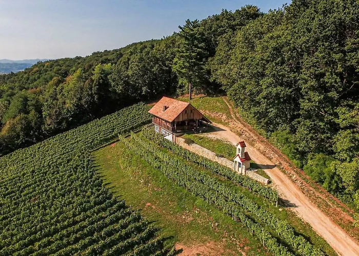 Casa rural Sleme House *